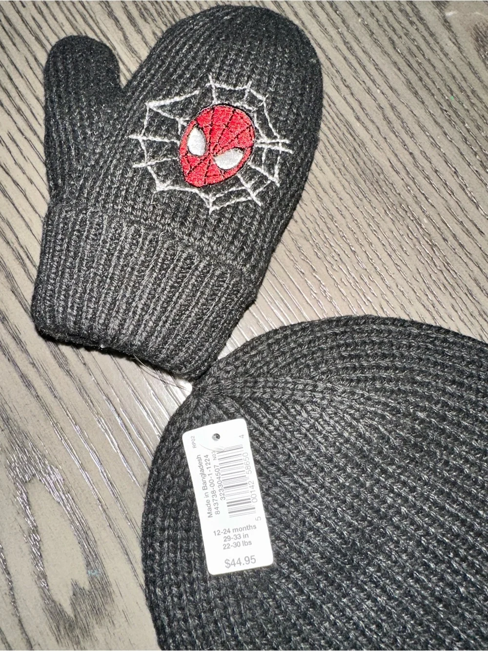 GAP Kids Marvel Spiderman Black Red Knit Beanie and Mittens Set  - NWT